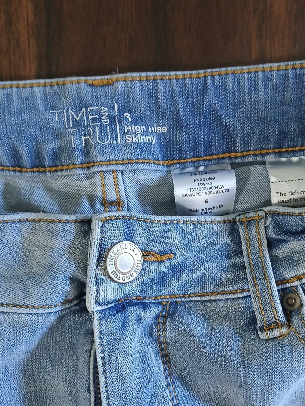 Time and Tru Light Blue High-Rise Skinny Jeans